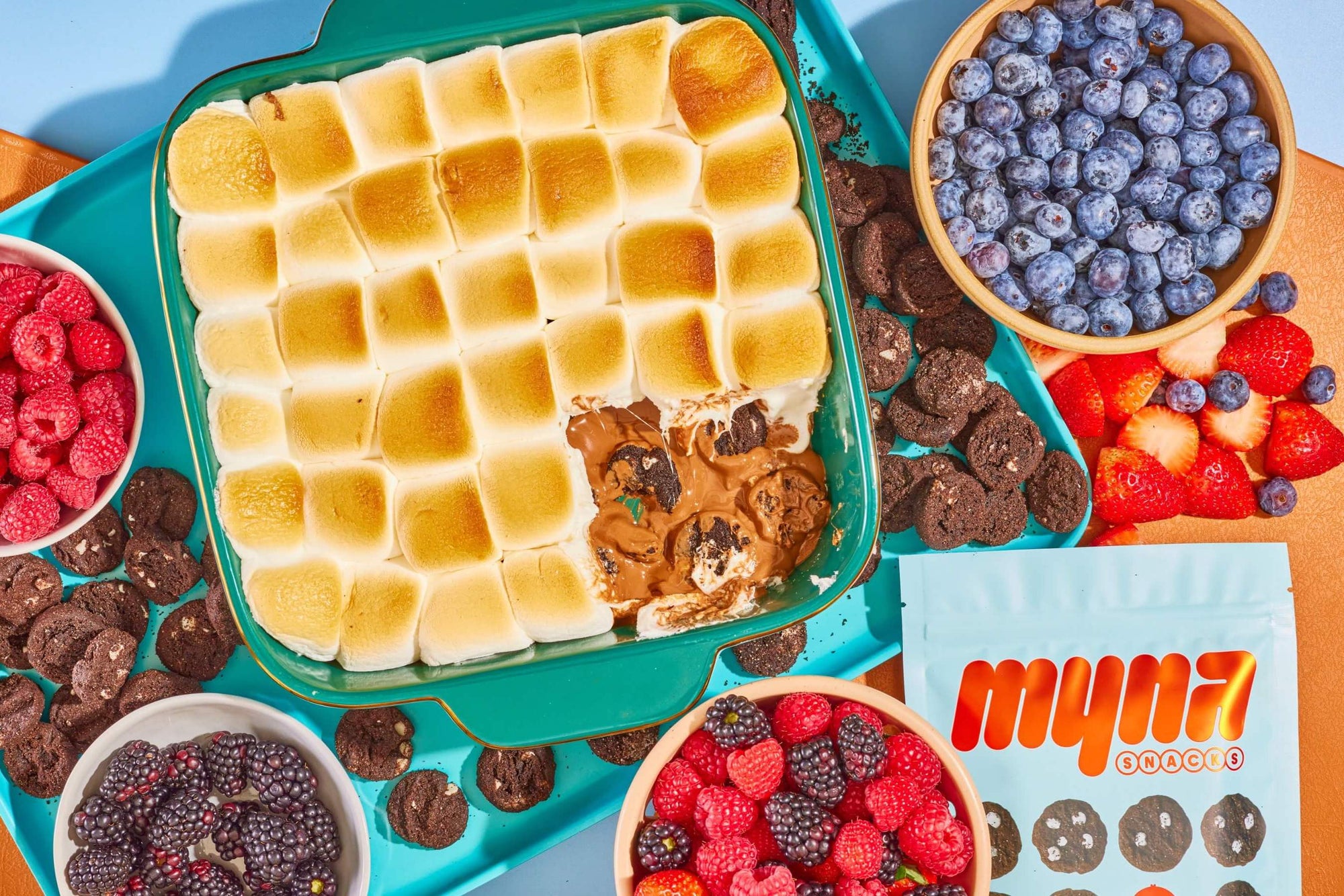 Myna Midnight Cookie S’mores Dip